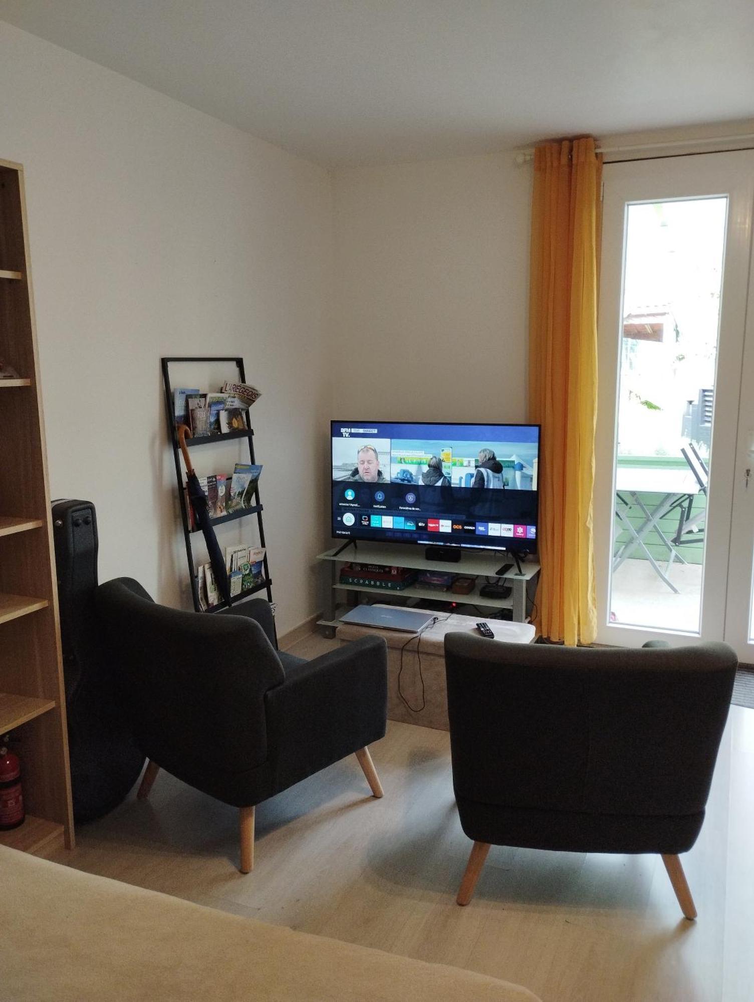 Le Petit Nid Apartment Montgaillard  Exterior foto